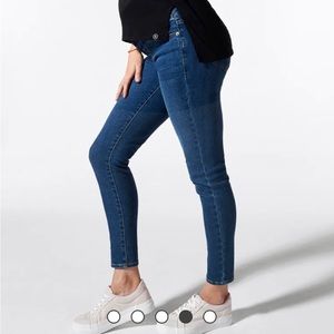 Maternity jeans
